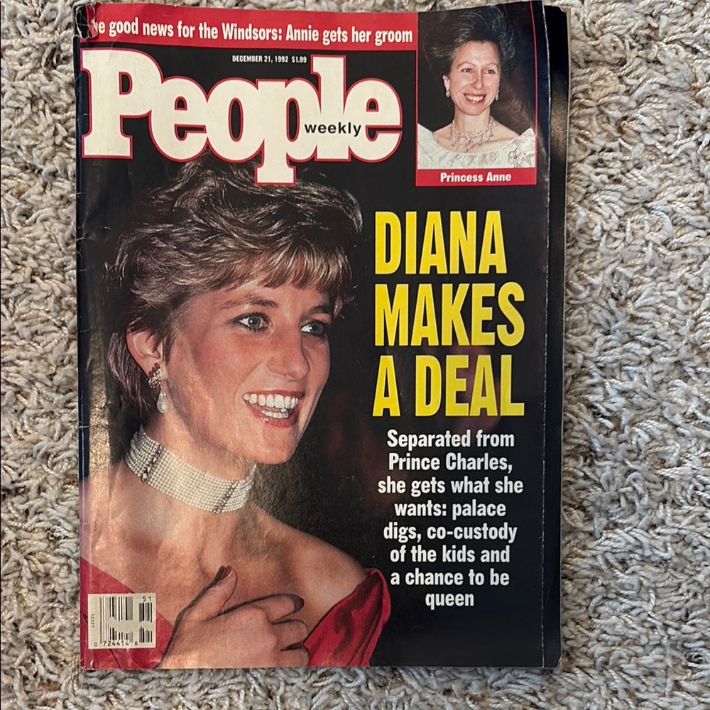 Magazine - December 1992 Issue